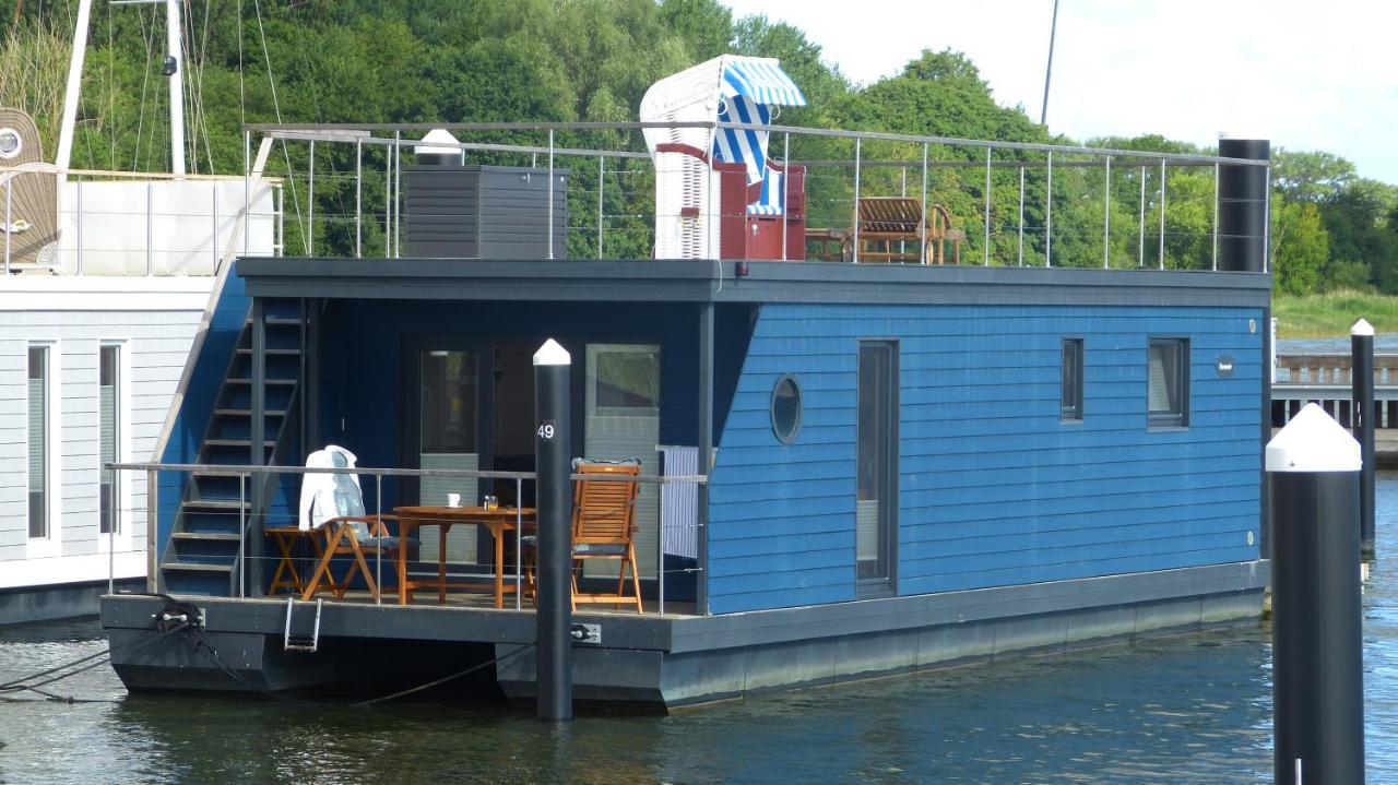 ホテル Hausboot Harmonie シュトラールズント エクステリア 写真